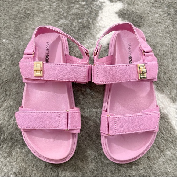 Fashion Nova Mayara Sandals 8 - Picture 3 of 12